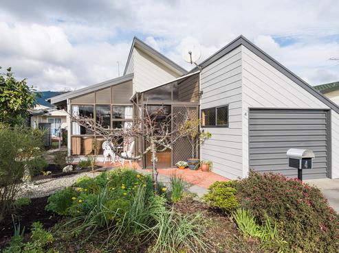 4 Ashcroft Place, Richmond