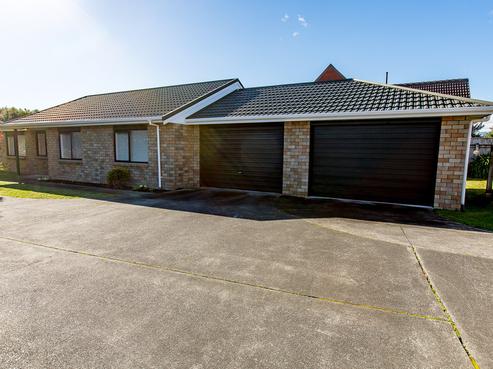 37A Chilton Drive, Paraparaumu