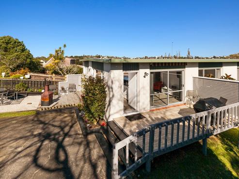 1/15 Geoffrey Road, Torbay