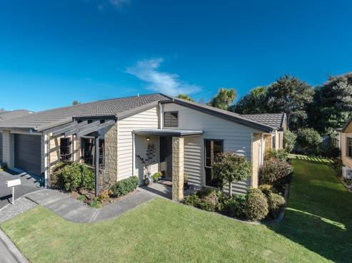 15/3 Turnbury Court, Rototuna