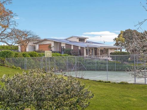 64 Burbush Road, Burbush