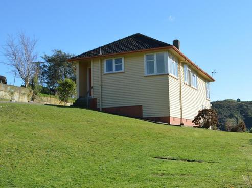 28 Thompson Grove, Ranui