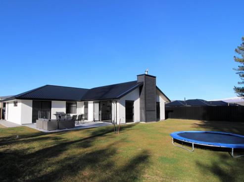 15 Brooke Place, Alexandra