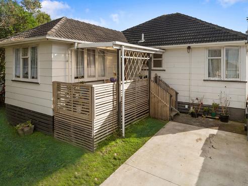 21 Henderson Crescent, Parkvale