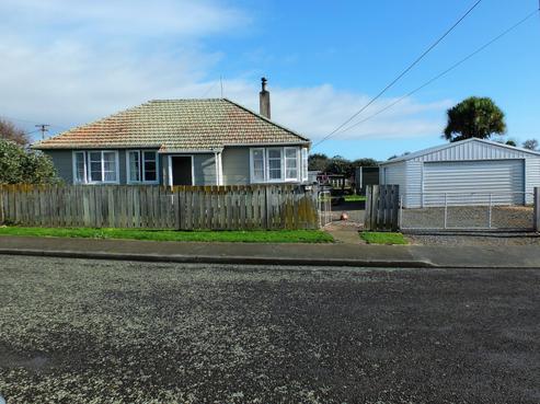 1 Churchill Crescent, Foxton