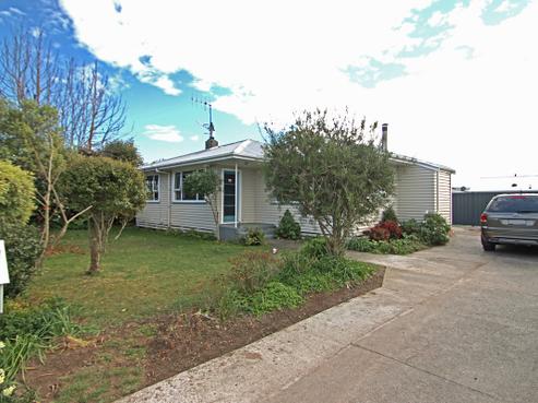 27 Warwick Crescent, Taradale