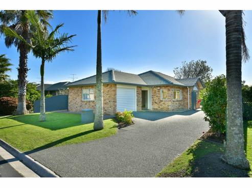 22 Dan Tori Place, Orewa