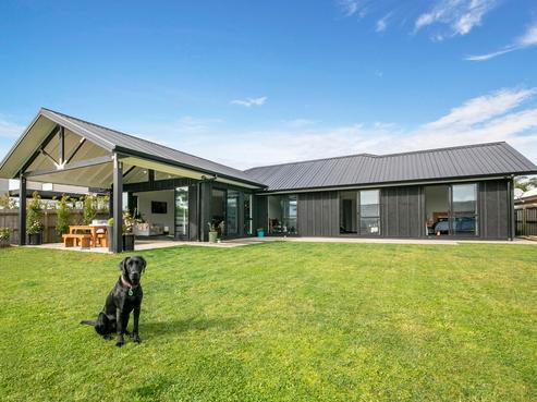 75 Kaipara Portage Road, Riverhead