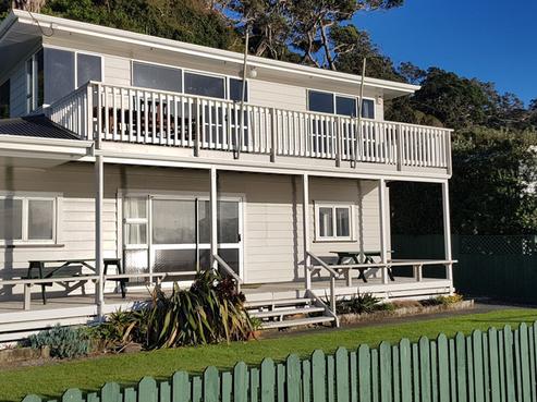 159 Oakura Road, Oakura Coast
