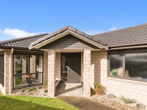 77 Castellina Drive, Karaka