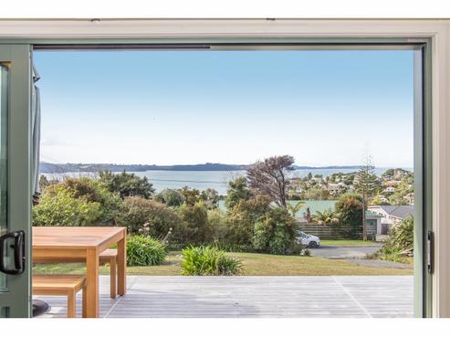 20 Rangimaarie Crescent, Snells Beach