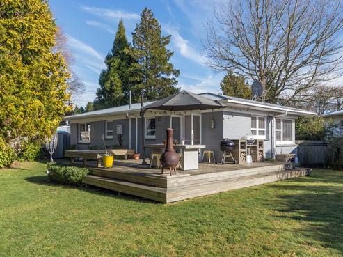 112 Otonga Road, Springfield