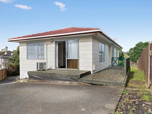 9 Ngatira Place, Clendon Park