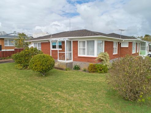 1/6 Waterloo Road, Milford