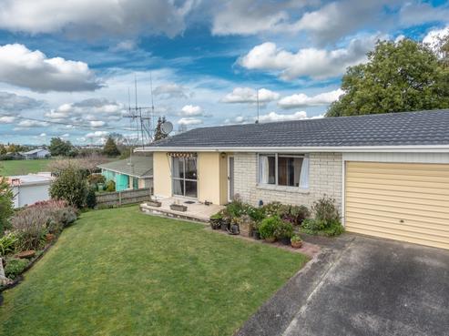 73A Tuhikaramea Road, Dinsdale