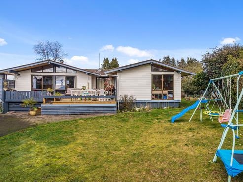 11 Amun Place, Westbrook