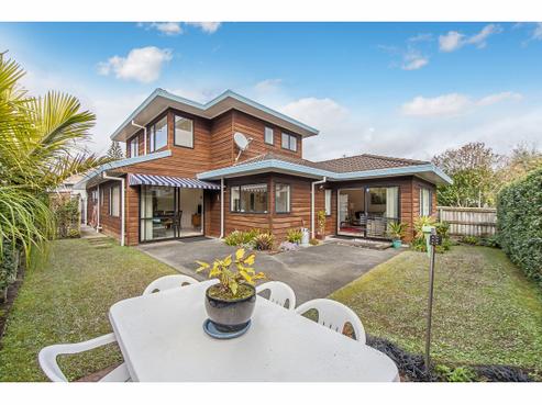 2/2 Mandica Place, Sunnynook