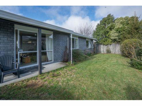 135A Gilberthorpes Road, Hei Hei