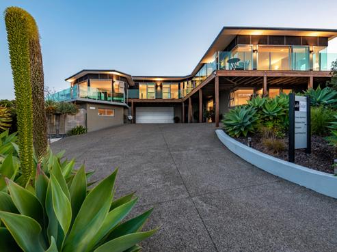 10A Rangimaarie Crescent, Snells Beach