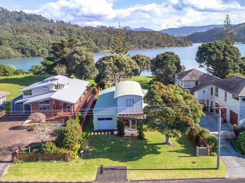 127 Patuwai Drive, Whangamata