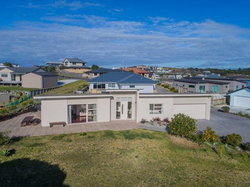 23 Tuturu View, Ruakaka