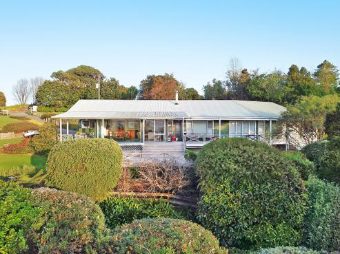 103 Ridge Road, Mahurangi East