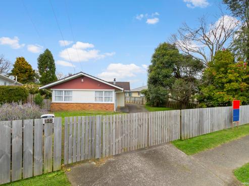 125 Manuroa Road, Takanini