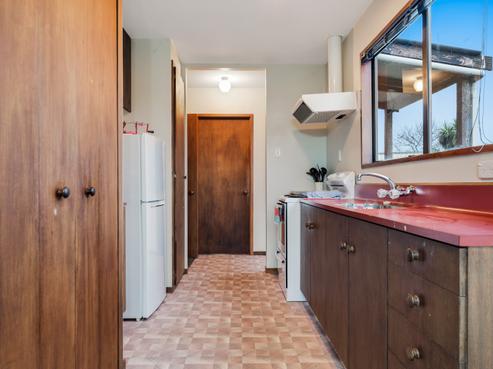 28 Bayswater Crescent, Bromley