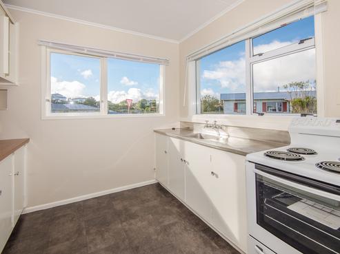 4 Cypress Drive, Maungaraki