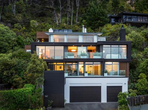 615A Marine Drive, Days Bay
