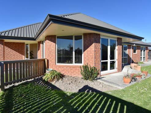 7 Hawkins Place, Rangiora