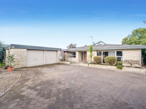 84 Comries Road, Chartwell