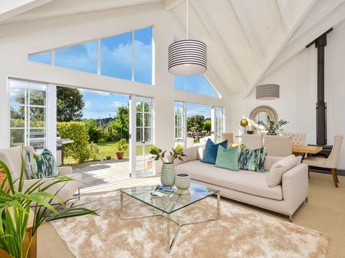 49 Lloyd Drive, Wainui