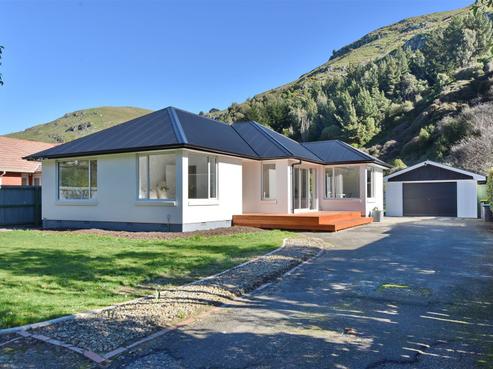 108 Wakefield Avenue, Sumner