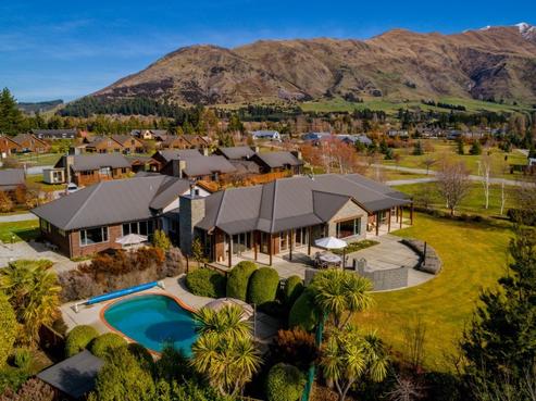 1 Ironview Lane, Wanaka