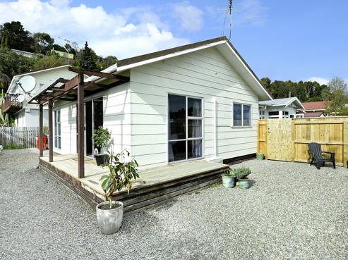 1/129 Vanguard Street, Nelson South