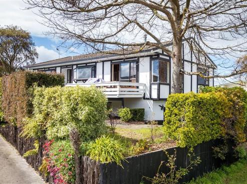 2/40 Puriri Street, Hilltop
