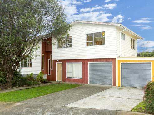 1 Michigan Crescent, Totara Park