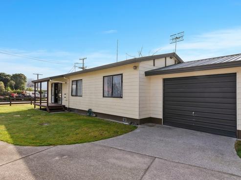 382 Sunset Road, Sunnybrook