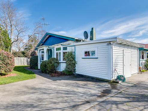307 King Street South, Hastings