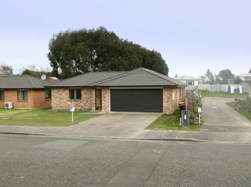 27 Albany Street, Kingswell