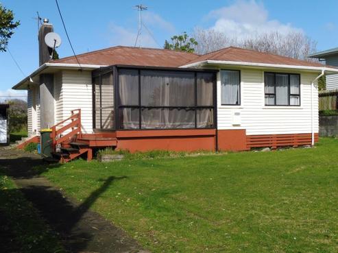 5 Jenkins Place, Waitara