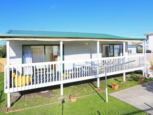 13A Saint Leonards Road, Kelston