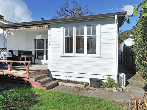5A Seymour Avenue, The Brook