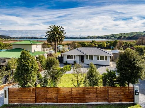 27 Paekakariki Hill Road, Pauatahanui