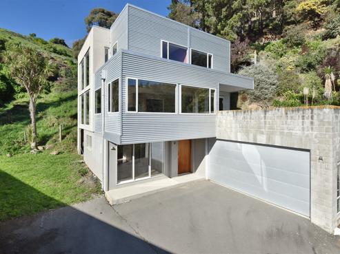69A Bay View Road, Moncks Bay