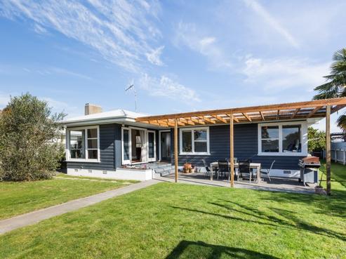 4 Exeter Crescent, Pirimai