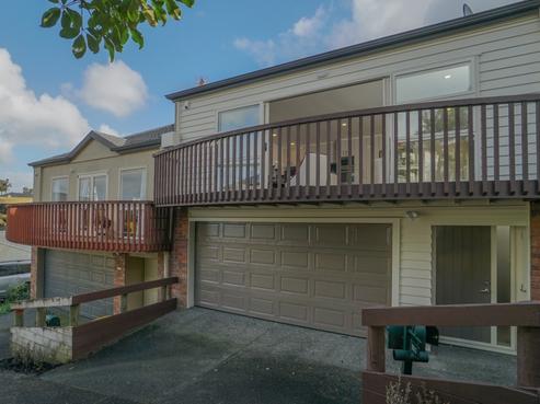 145A Hobsonville Road, West Harbour