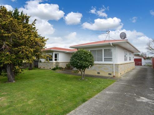 223 Kennedy Road, Onekawa