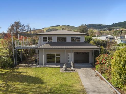 21 Marina Terrace, Kinloch